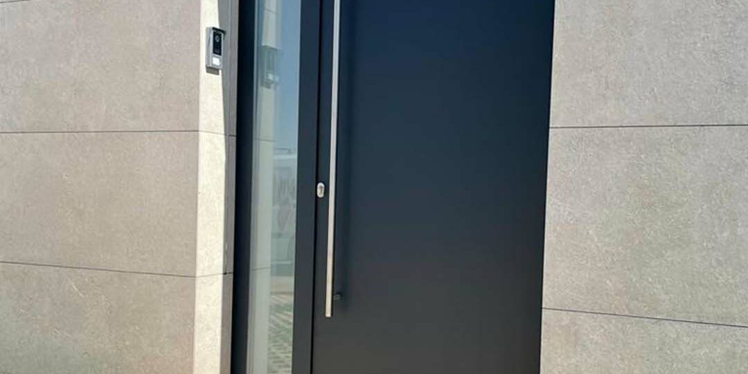 f2 puertas de entrada en aluminio con hoja oculta!