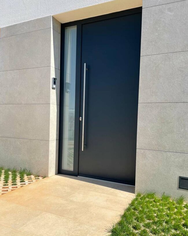 f2 puertas de entrada en aluminio con hoja oculta!